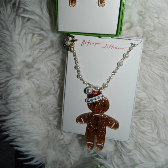 Betsey Johnson Gingerbread Earrings & Necklace Jewelry Gift sets🆕FAST😮‍💨⚡ - Picture 3 of 16